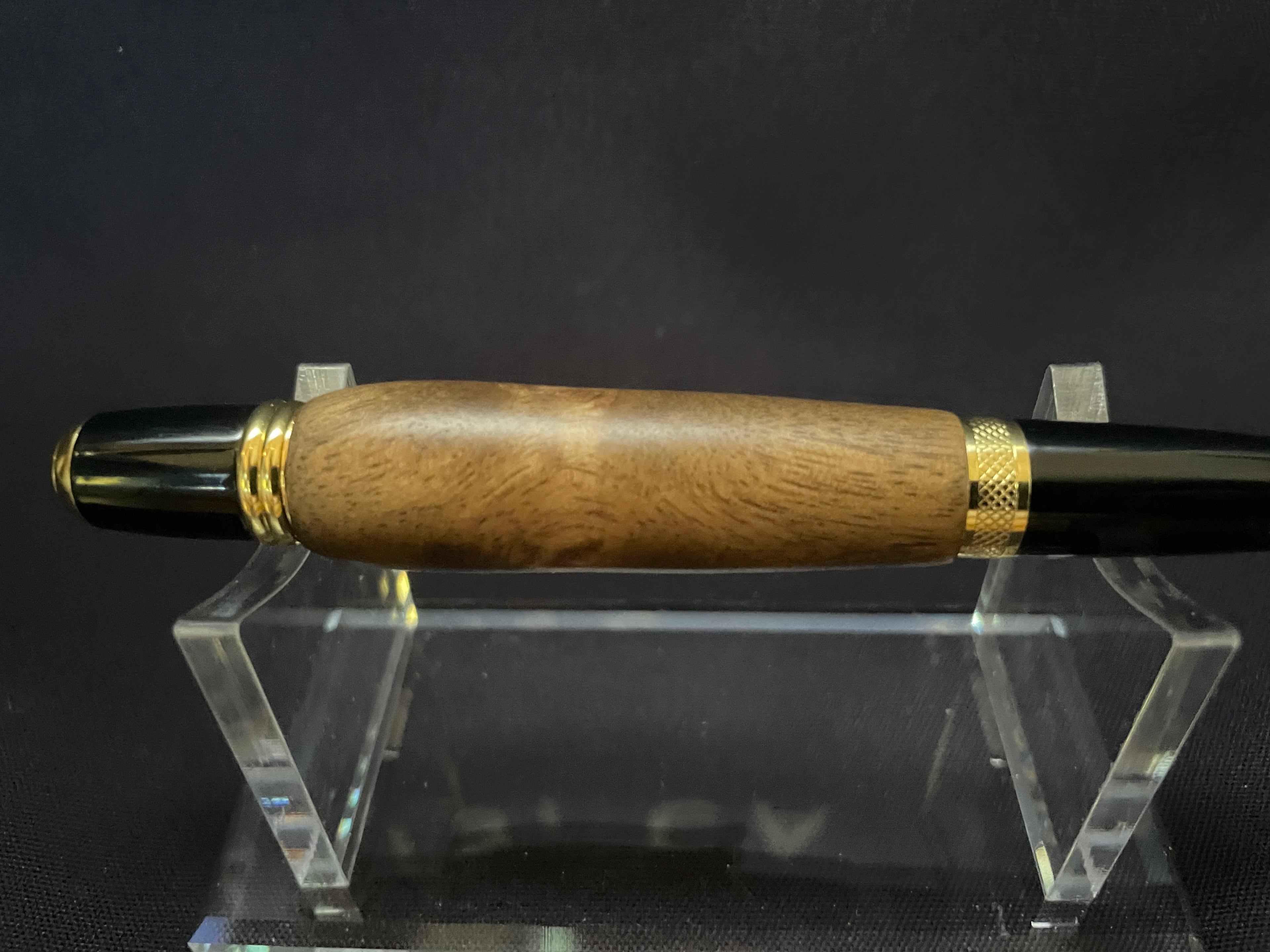 California Bay Laurel Pen